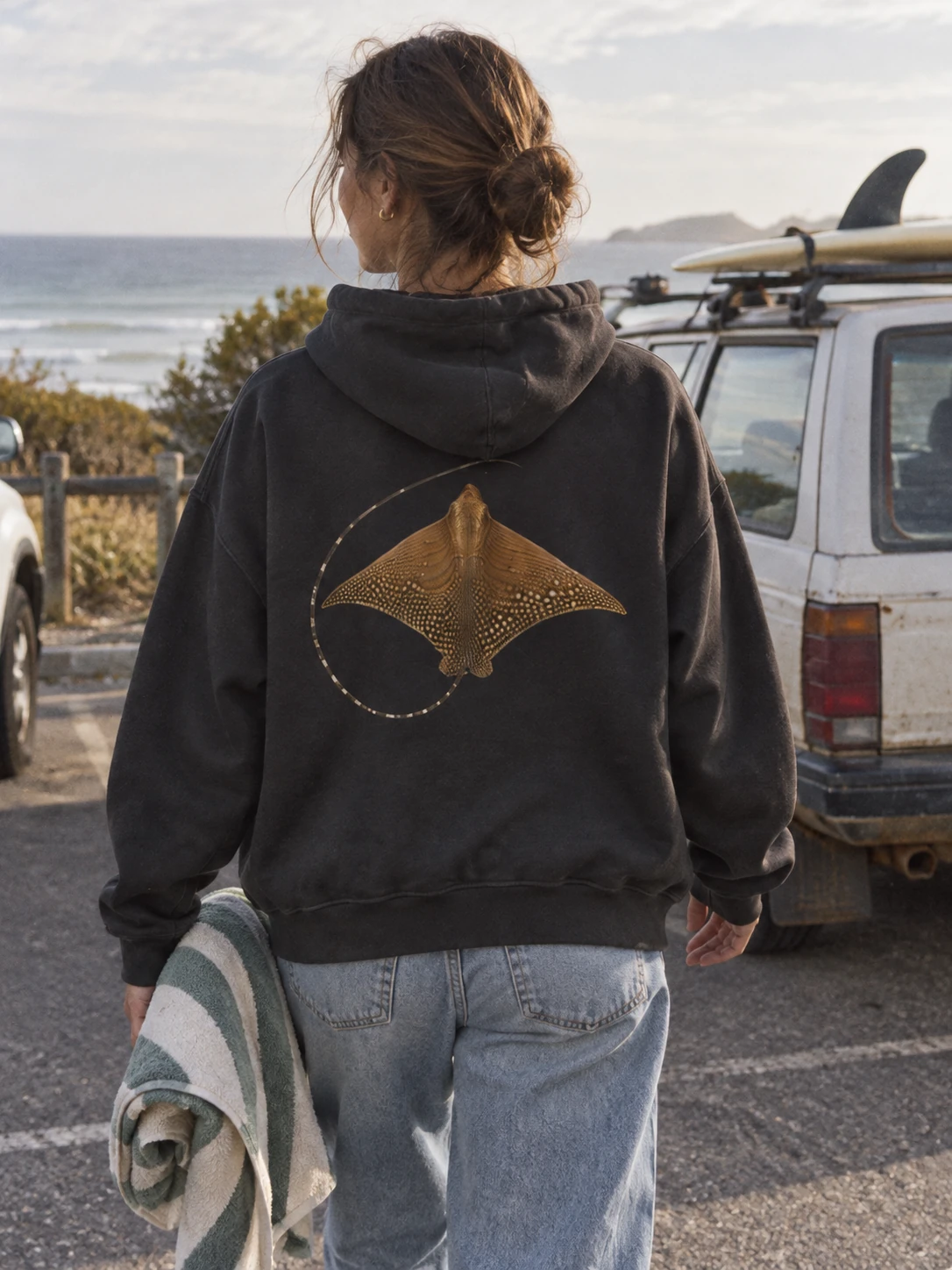 Ornate eagle ray Bit of Warmth hoodie in Washed black