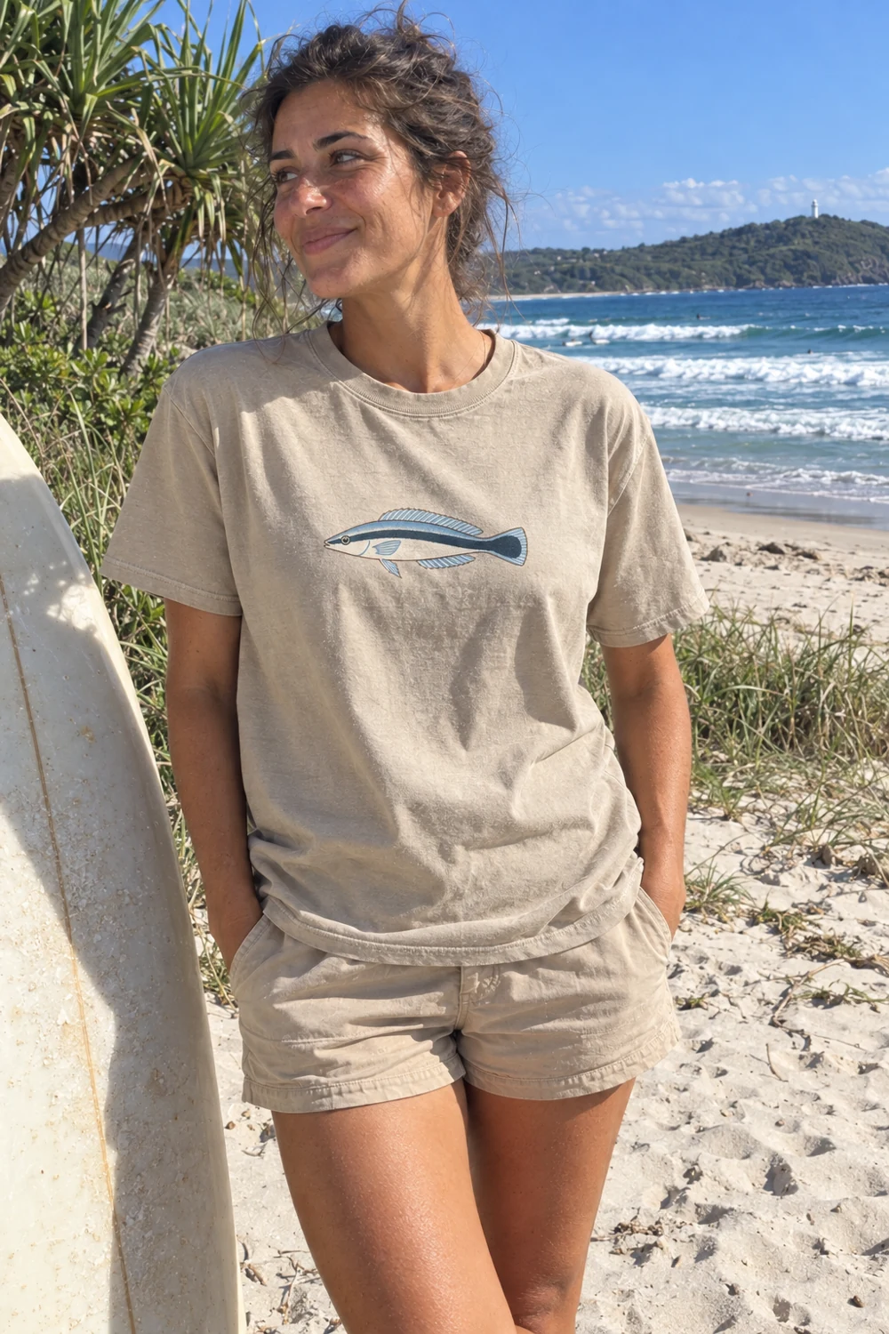 Bluestreak cleaner wrasse Little Shoal t-shirt in Washed sand