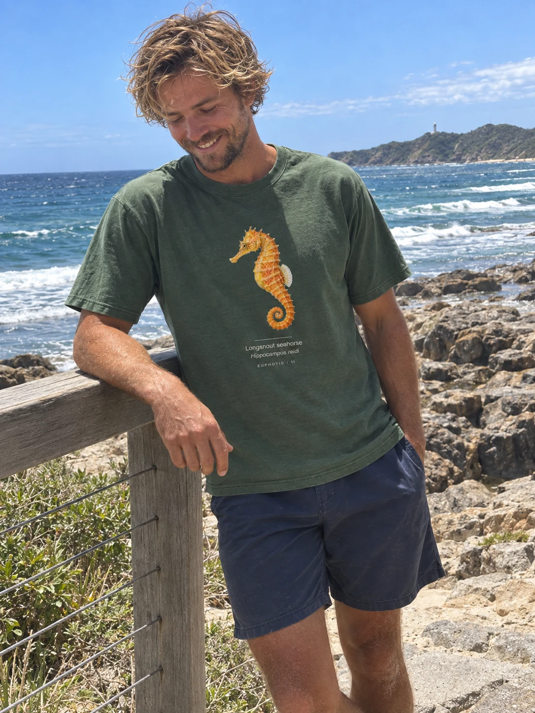Longsnout seahorse Reef Plates t-shirt in Forest green