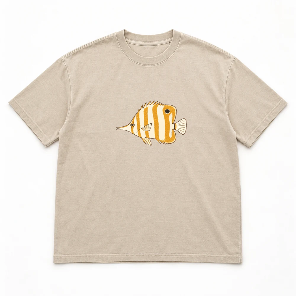 Copperband butterflyfish Little Shoal tee in Washed sand