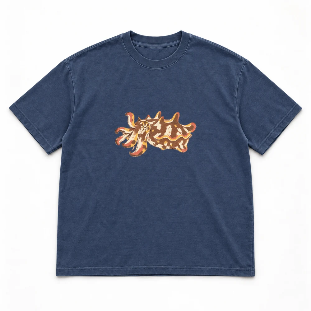 Flamboyant cuttlefish, Navy tee