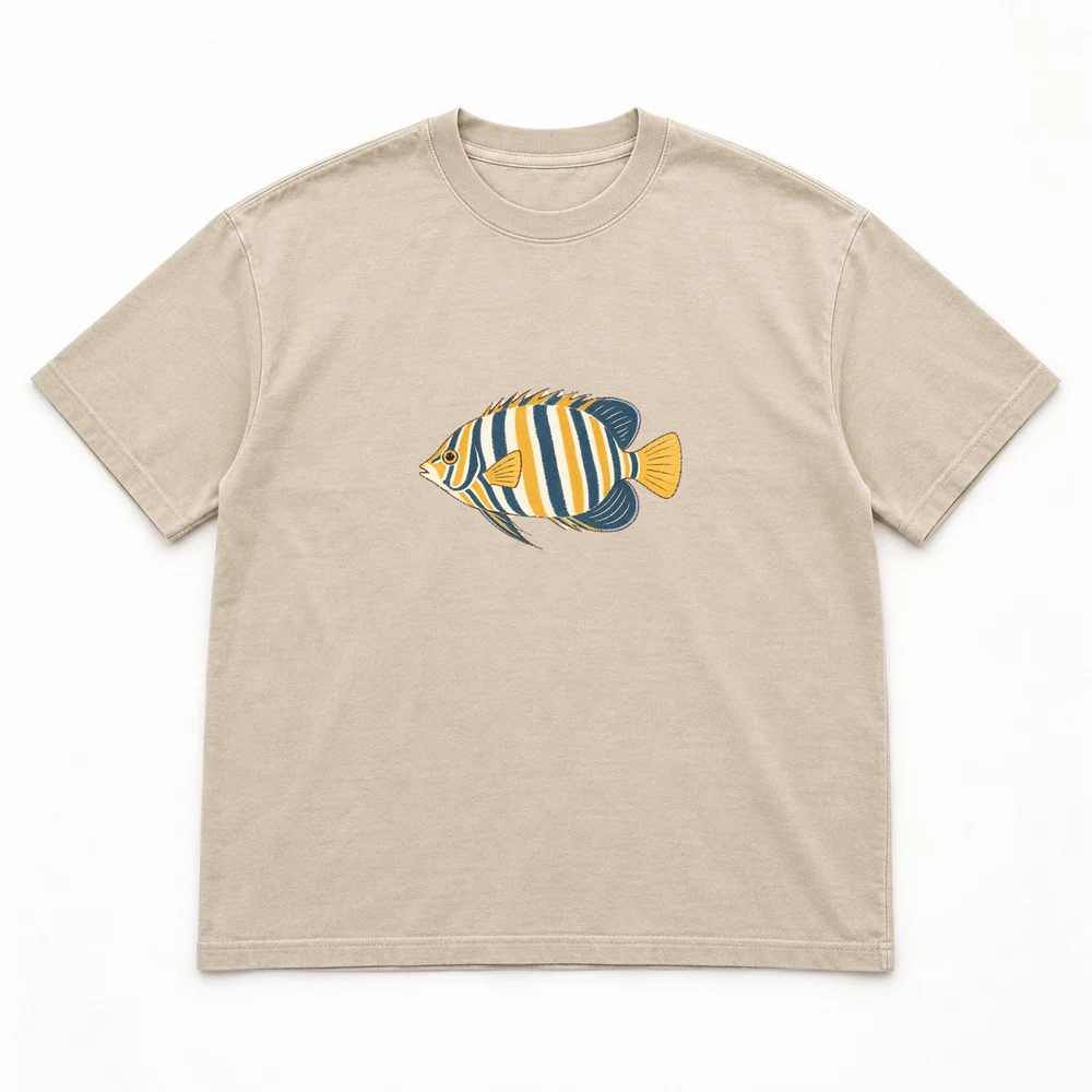 Regal angelfish Little Shoal tee in Washed sand