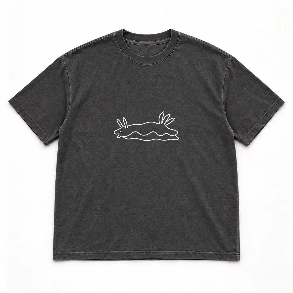 Apolegma nudibranch Night Dive tee in Washed black