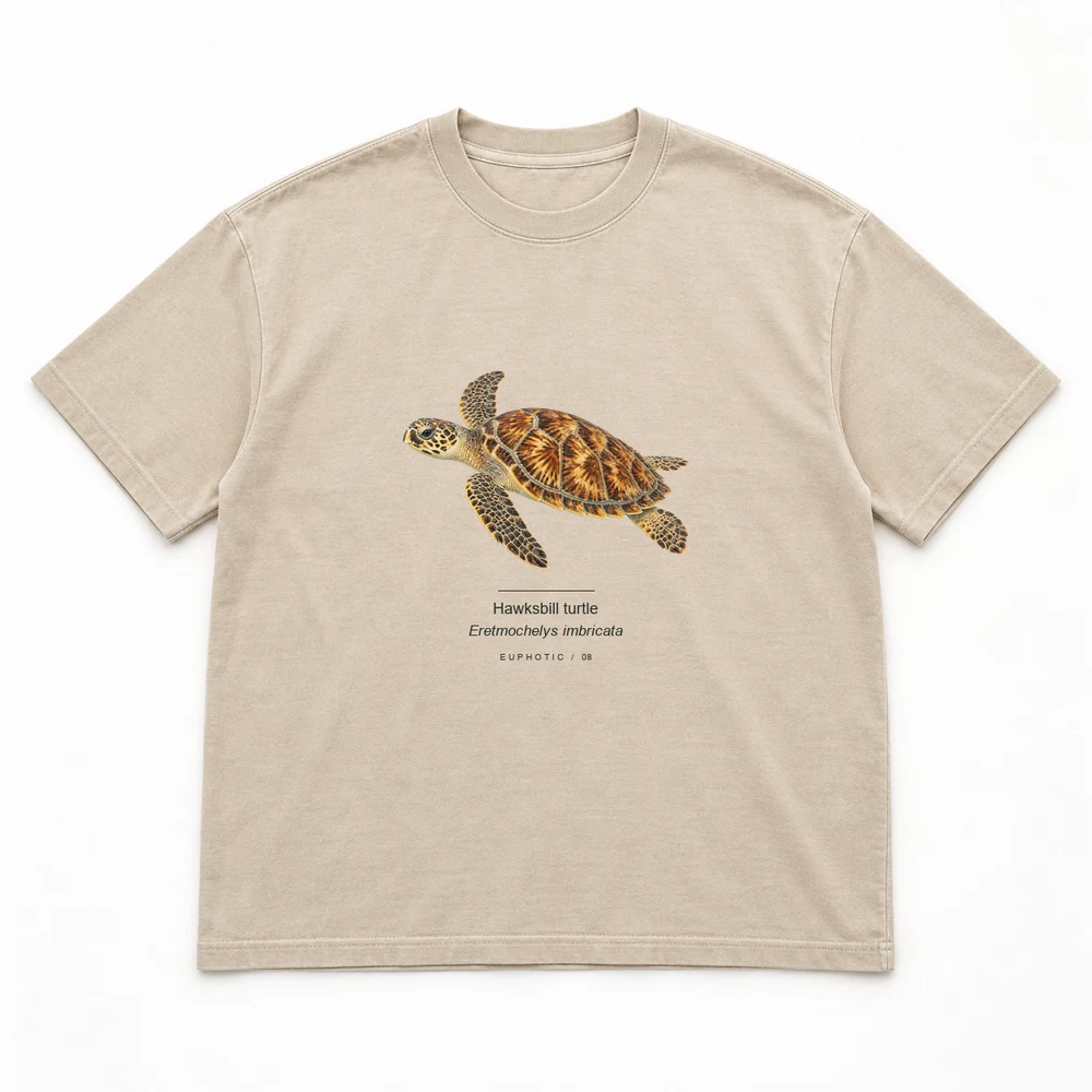 Hawksbill turtle Reef Plates tee in Washed sand