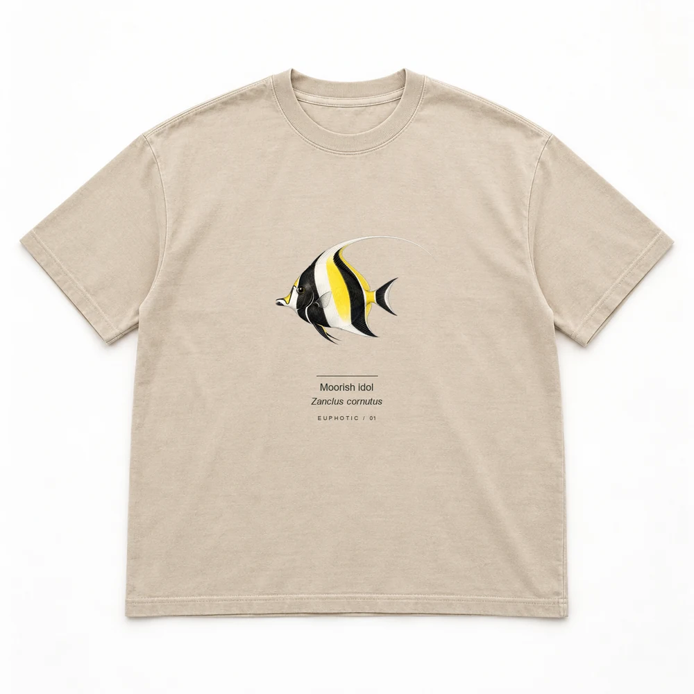 Moorish idol Reef Plates tee in Washed sand